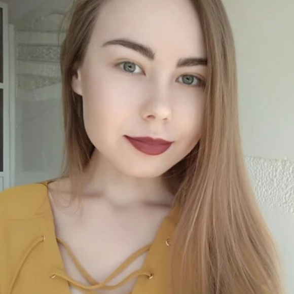 NEW! All day waterproof Rose Valet MATTE 💋💗💄 - Picture 4 of 8